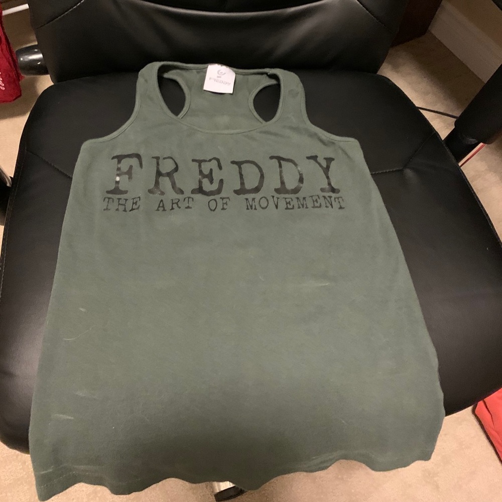 Gray Freddy tank